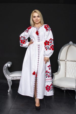 Женское платье-вышиванка «Парижский букет» — белое с красной вышивкой