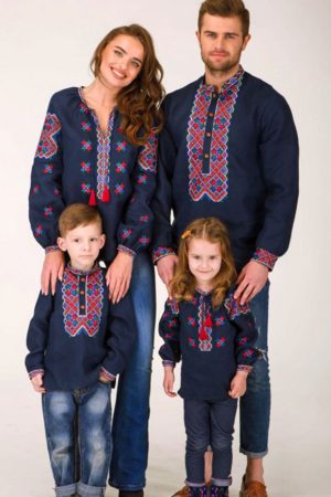 Вышиванка для девочки (7702)