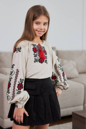 Вышиванка для девочки «Пион» (розовая), длинный рукав.