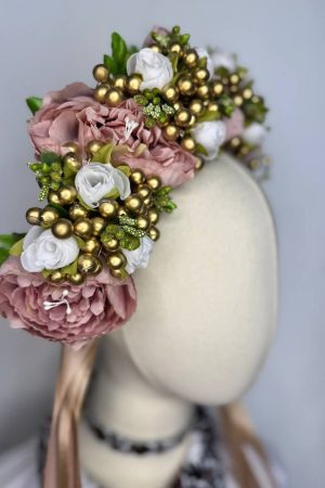 Украинский венок ручной работы с лентами