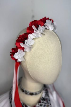 Украинский красно-белый венок с лентами ручной работы