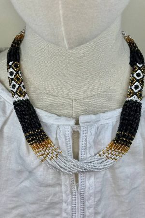 Традиційне намисто з чеського бісеру — ручна робота Традиційне намисто з чеського бісеру — ручна робота