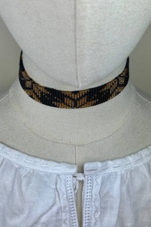 Традиционный чокер из чешского бисера — ручная работа