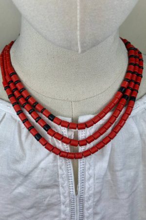 Вигідна пропозиція! Традиційне трирядне намисто з натурального дерева Вигідна пропозиція! Традиційне трирядне намисто з натурального дерева