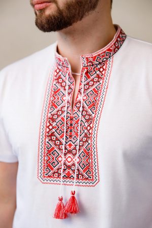 Футболка вишиванка чоловіча «Традиція» — біла з червоною вишивкою, бавовняна