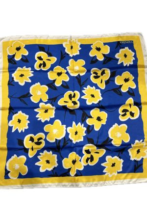 Хустка Українська патріотична зі штучного шовку з жовтими квітами Хустка Українська патріотична зі штучного шовку з жовтими квітами