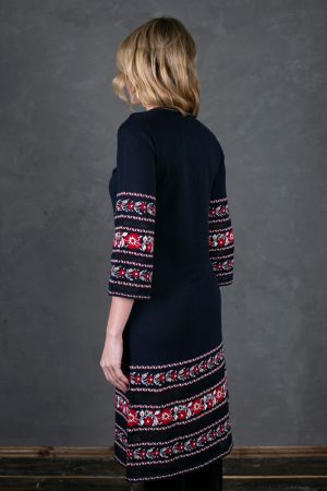 Женское трикотажное платье-вышиванка