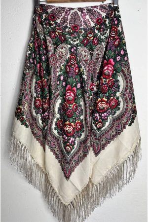 Українська вовняна хустка кремова з квітковим орнаментом та китицями 115×115 см