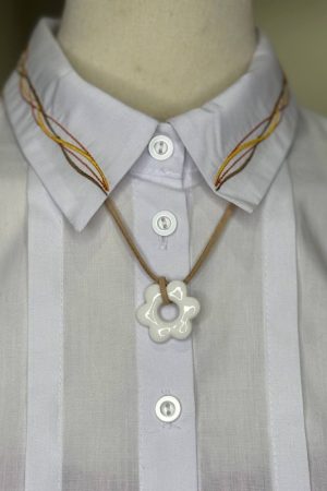 Біла прикраса «Квітка» без розпису