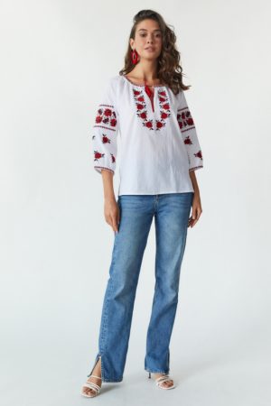 Вишиванка жіноча «Ружа» біла