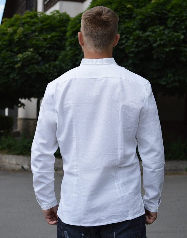 Вышиванка мужская "Волопас" из хлопка, белого цвета