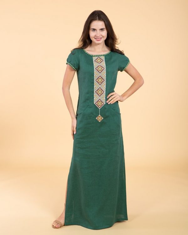 Платье вышитое "Буковель" из льна, модель Д-90-Д, зеленого цвета
