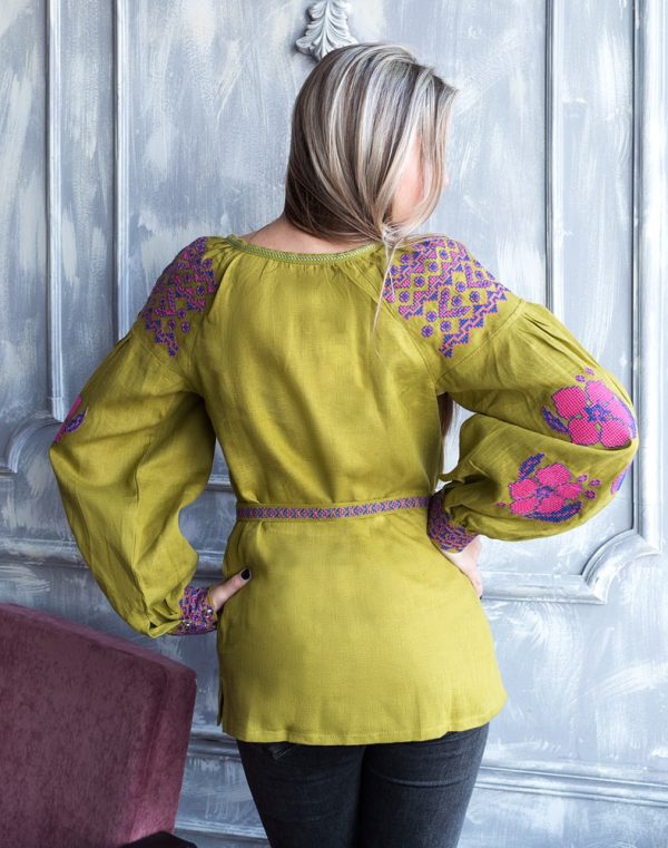 Вышиванка женская "Барвинок" из льна, модель Д-88, горохового цвета