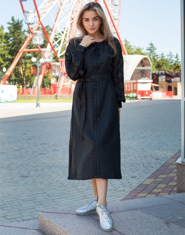 Сукня вишита "Чернігівська" з льону, модель Д-88-2, чорного кольору