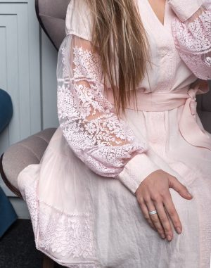 Сукня вишита "Дівчина Хлібороба"з льону, модель ВП-136, рожевого кольору (attach1 77180)
