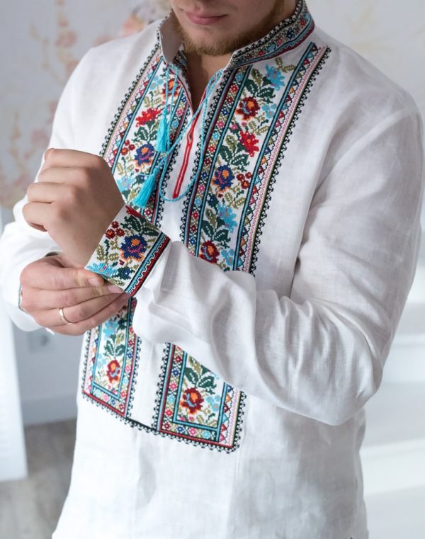 Вышиванка мужская "Цветочные мотивы" из льна, белого цвета
