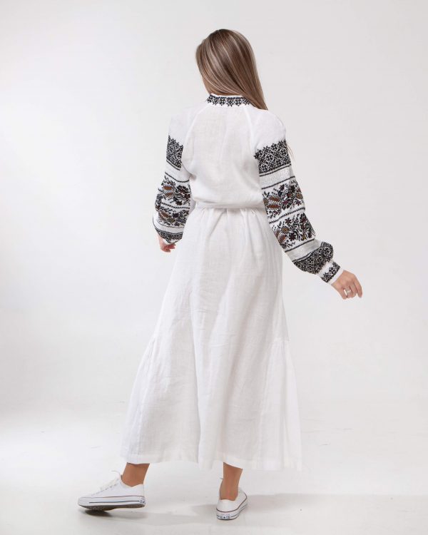 Сукня вишита "Дівчина Хлібороба"з льону, модель ВП-136-4, білого кольору